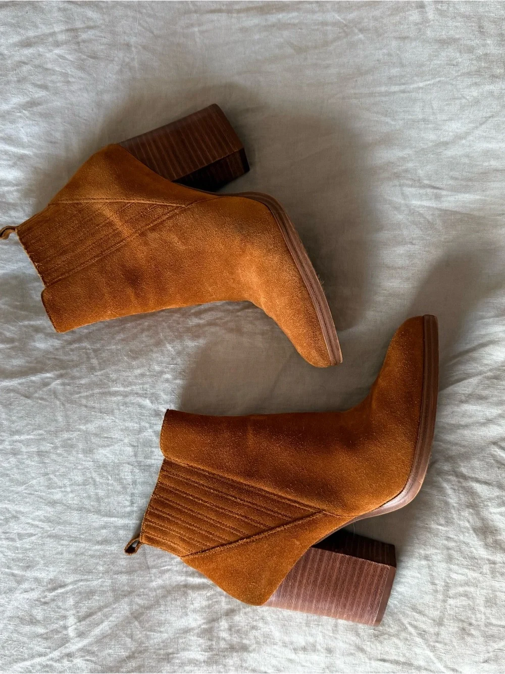 Marc Fisher Suede Block Heel Ankle Boots Size 7